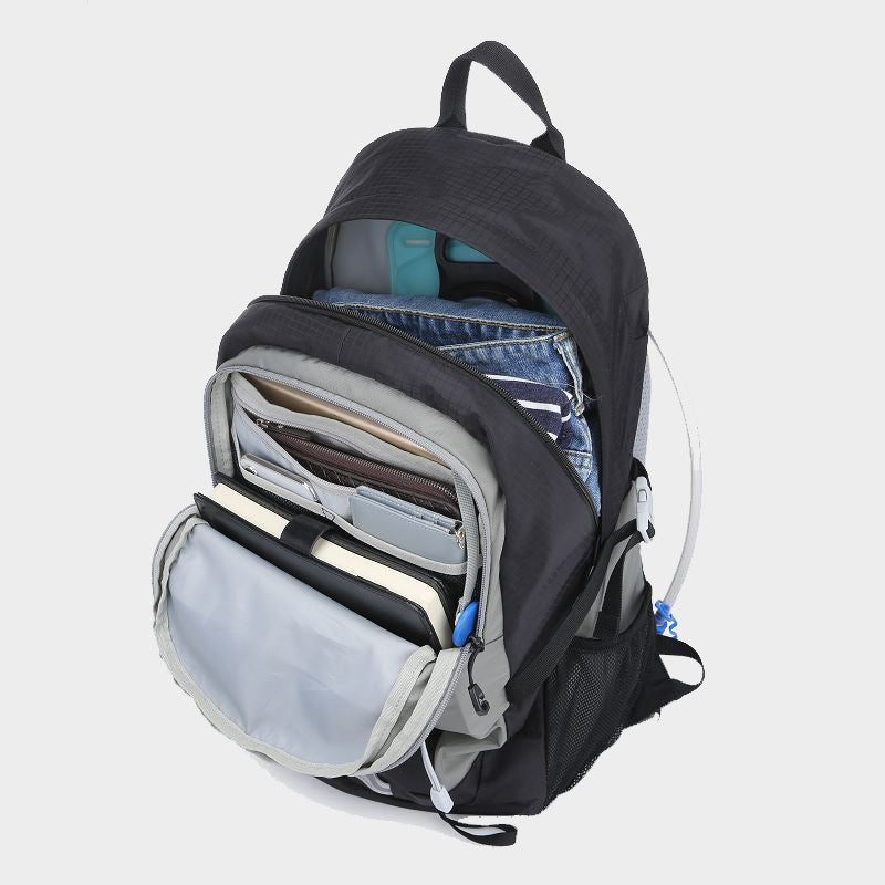 The Wild RHINO 30L Day Backpack