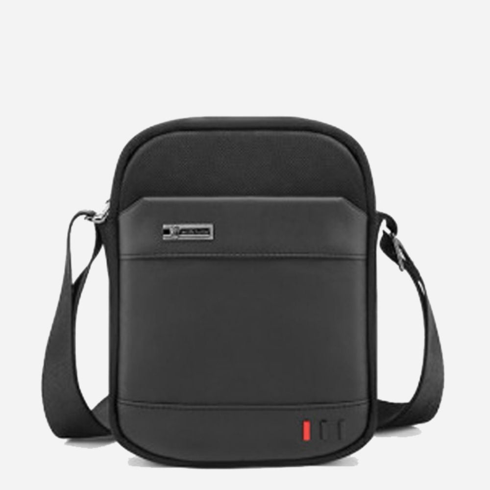 blackminimalsleevebag