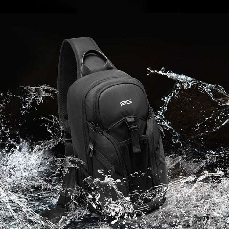 waterproofblackcrossbodybag